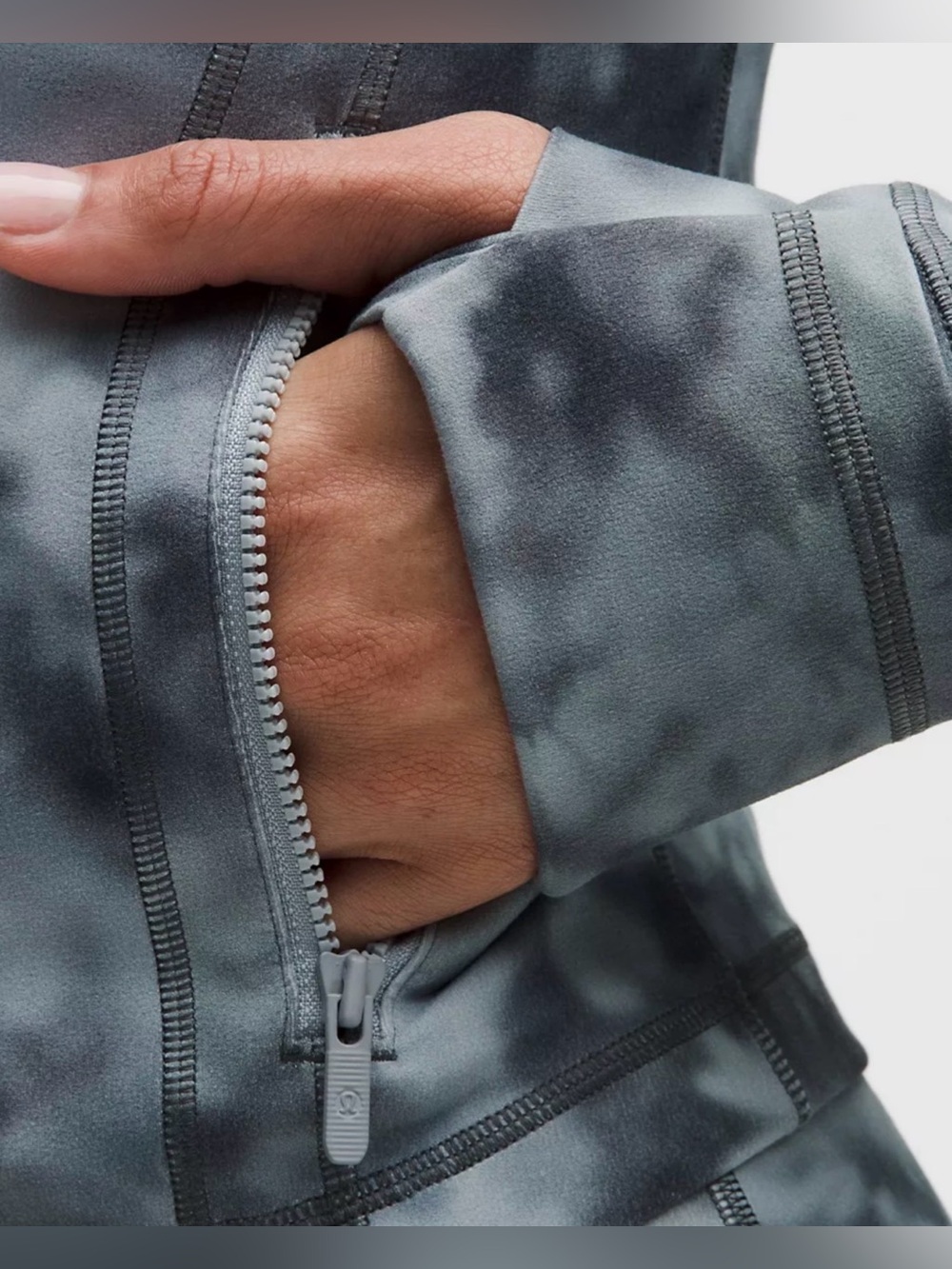 🩶Lululemon Athletica Define Cropped Jacket Nulu - NEW WITH TAGS🩶
